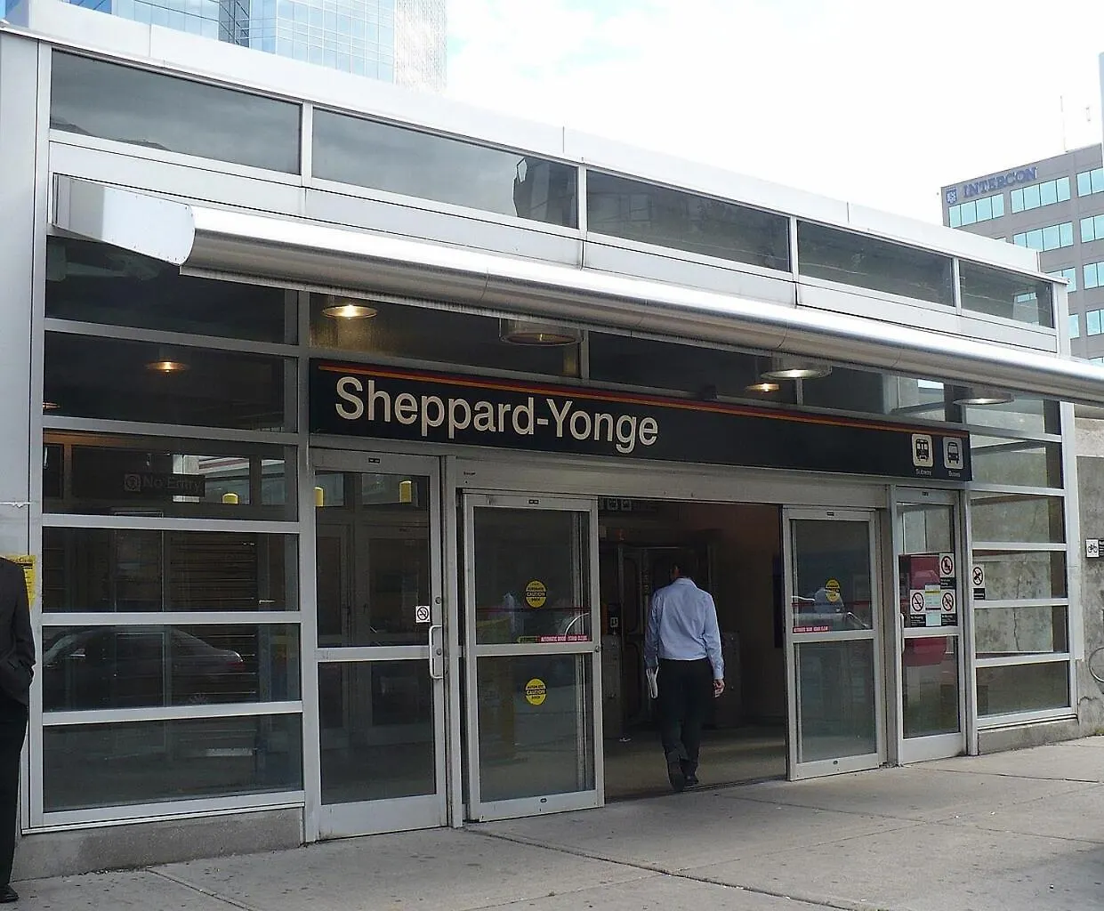 Homestay Beautiful Room At Yonge And Sheppard And North York Centre Toronto