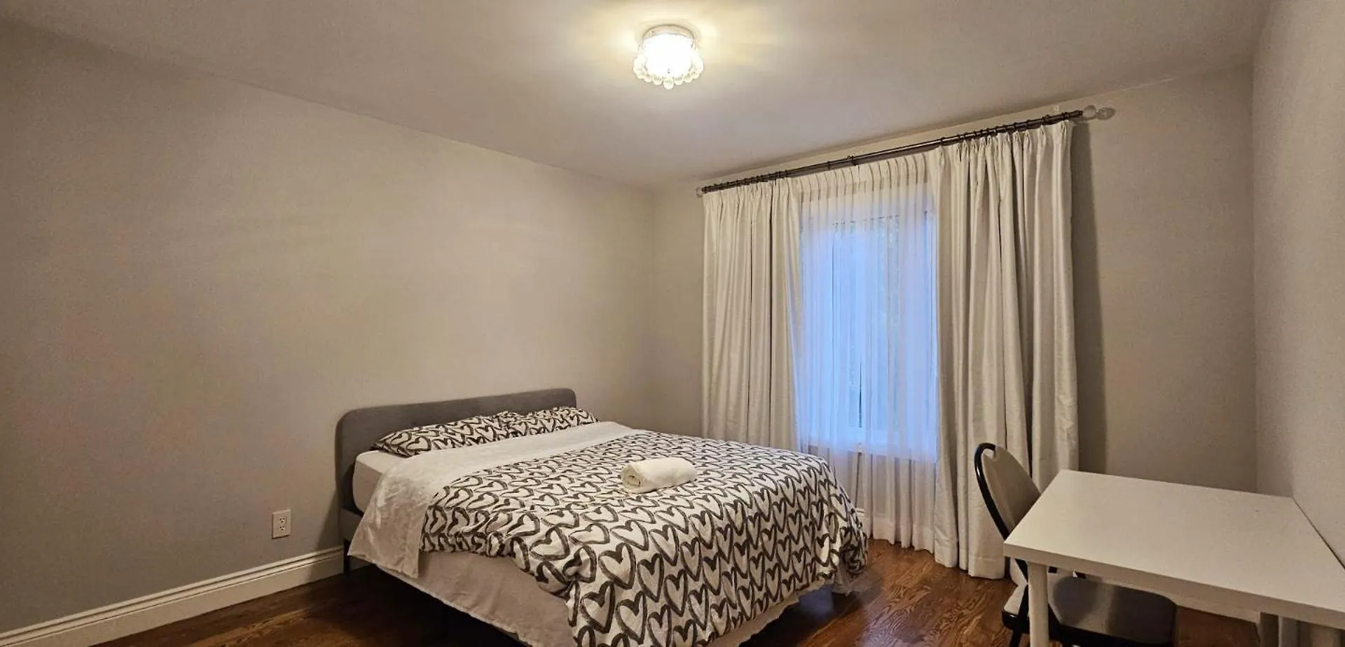 Homestay Beautiful Room At Yonge And Sheppard And North York Centre Toronto Canada