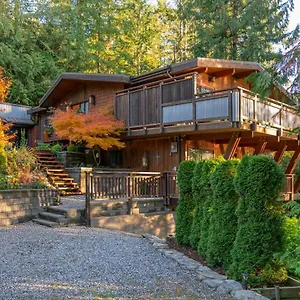  Apartment Coastal Fox Den Canada