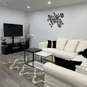  Apartment Serene Escape! Canada