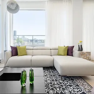  Apartment Le Se7t Penthouses Canada