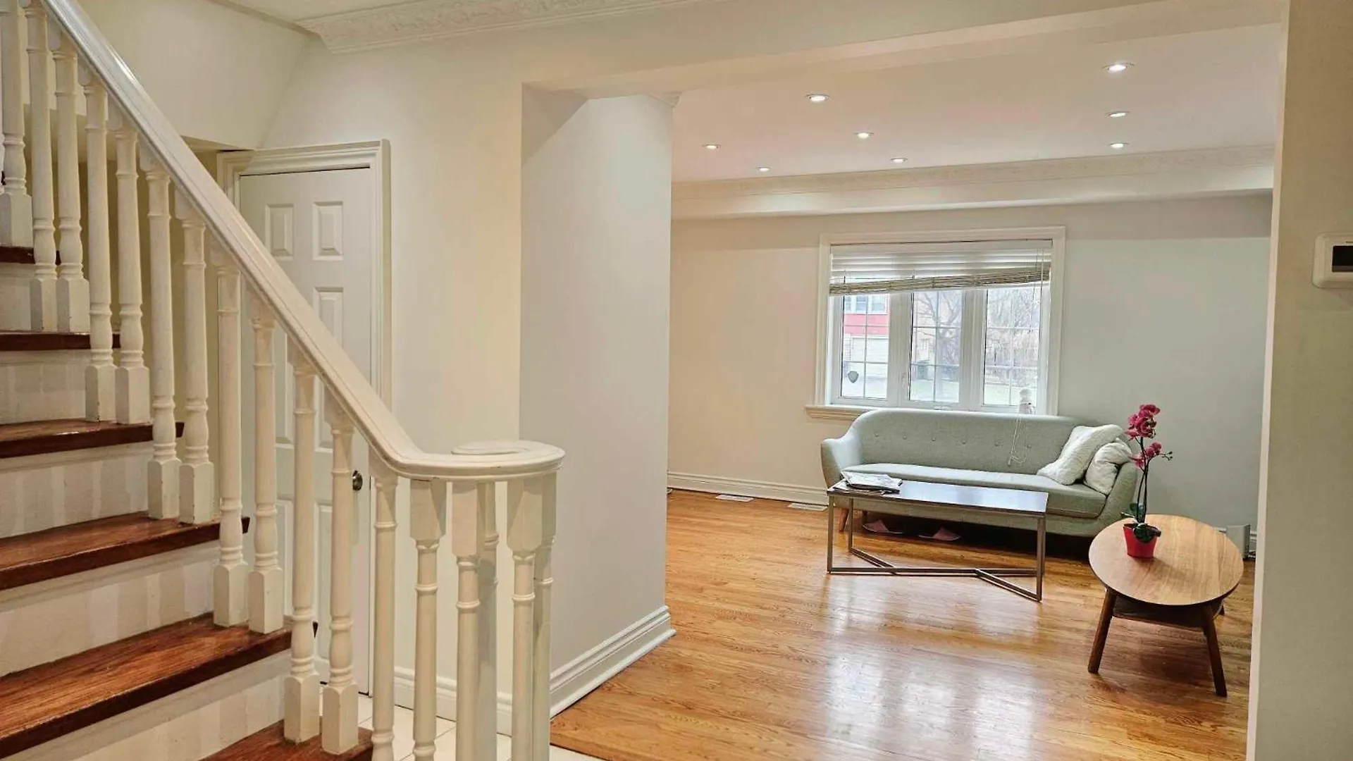 Beautiful Room At Yonge And Sheppard And North York Centre Toronto