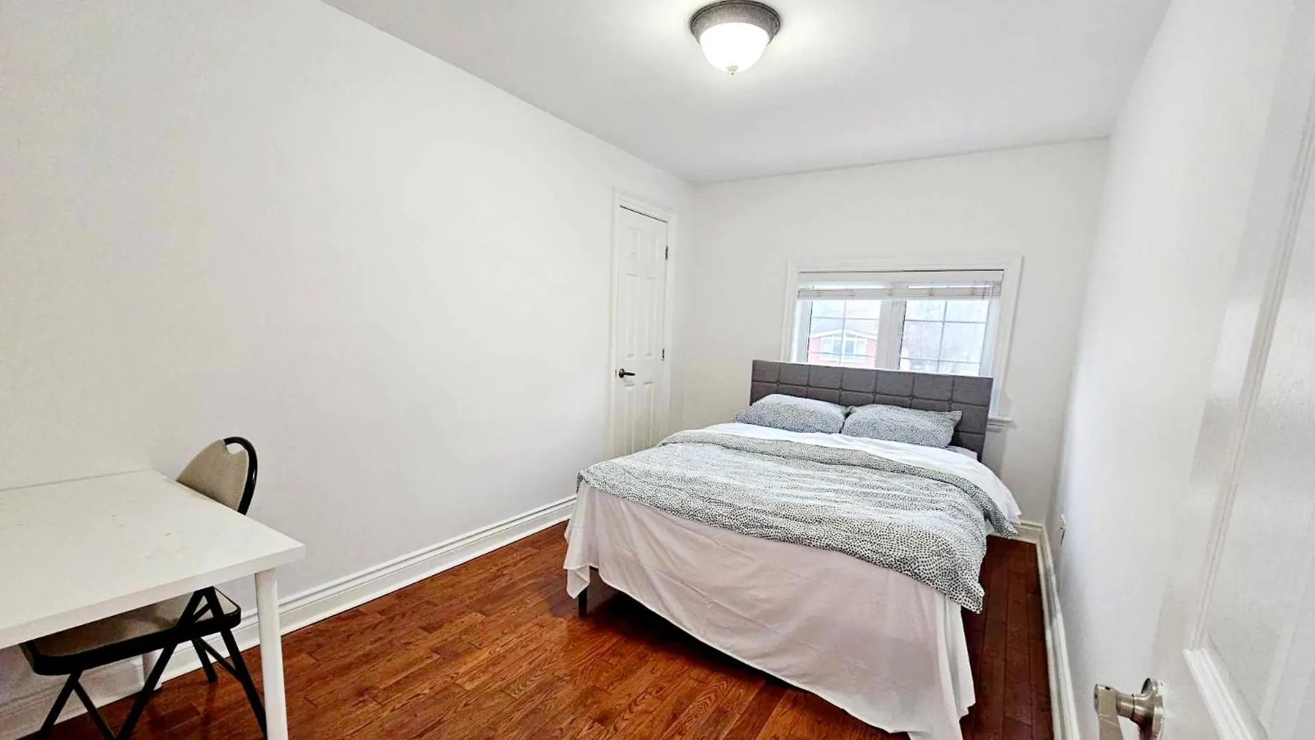 Homestay Beautiful Room At Yonge And Sheppard And North York Centre Toronto Canada