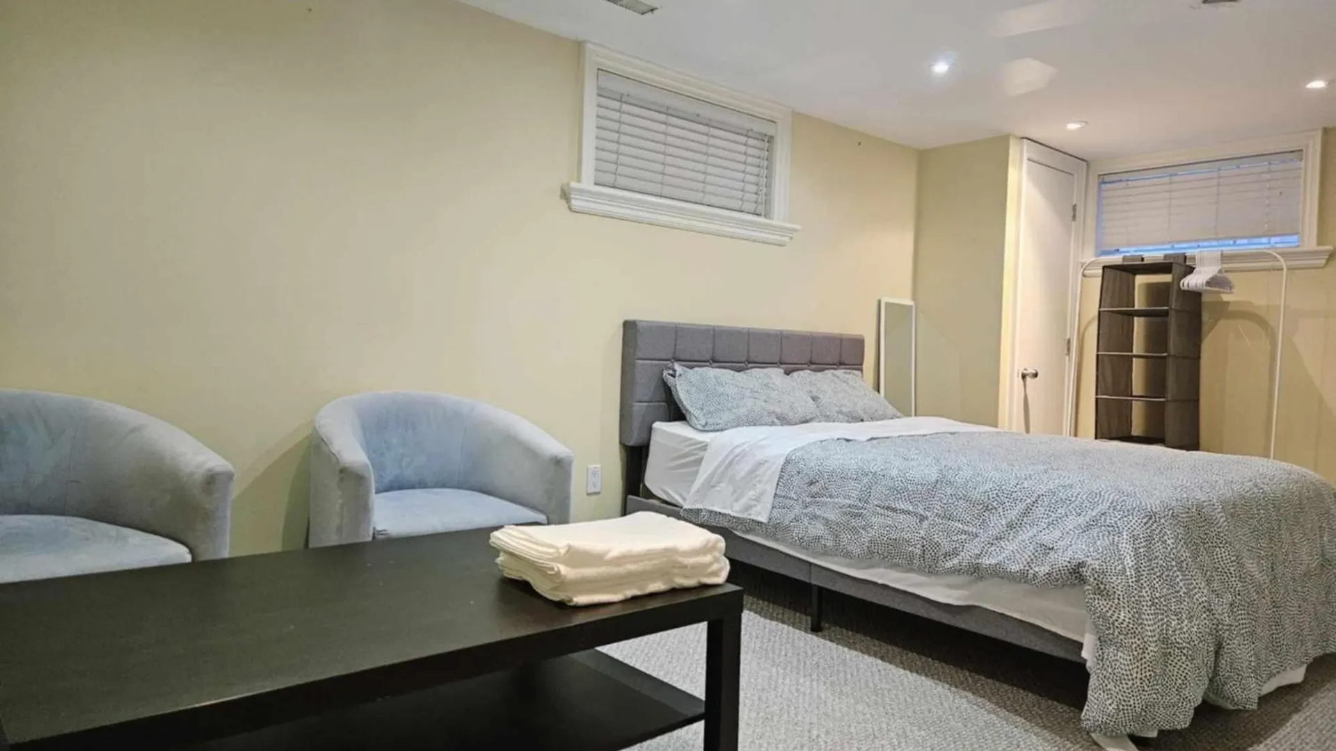 Homestay Beautiful Room At Yonge And Sheppard And North York Centre Toronto Canada