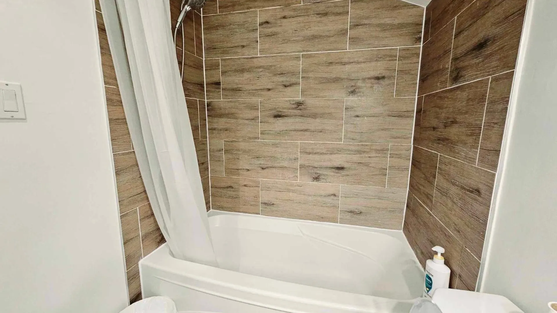 Beautiful Room At Yonge And Sheppard And North York Centre 多伦多 0*,  加拿大